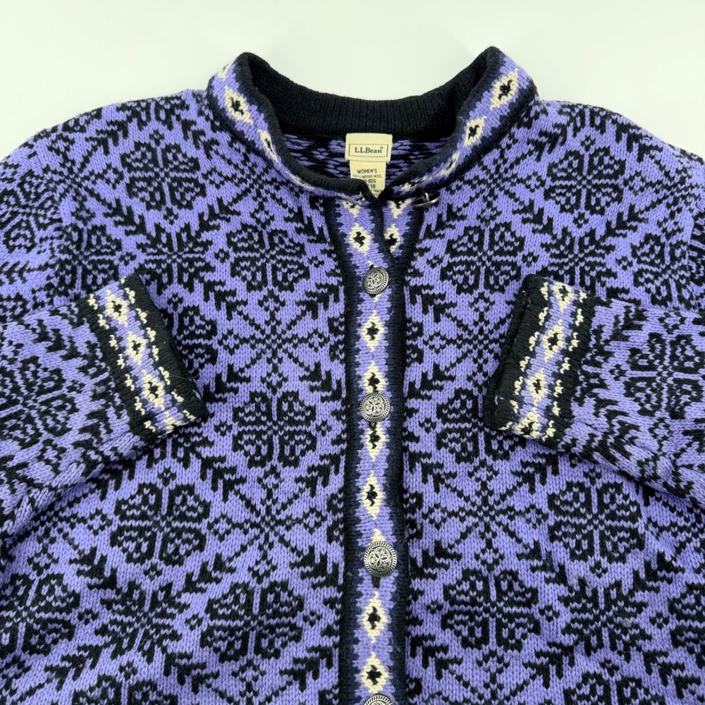 LL Bean Merino Wool Fair Isle Cardigan Sweater Purple Snowflake Med M